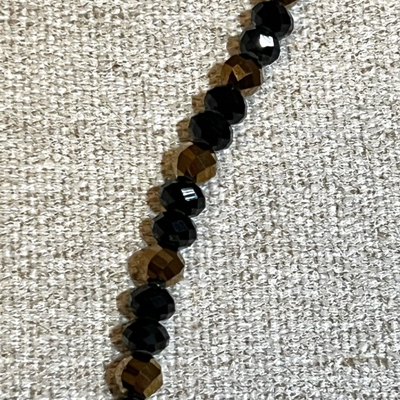 Fleur de Lis Beaded Pendant Toggle Necklace - Picture 4 of 6